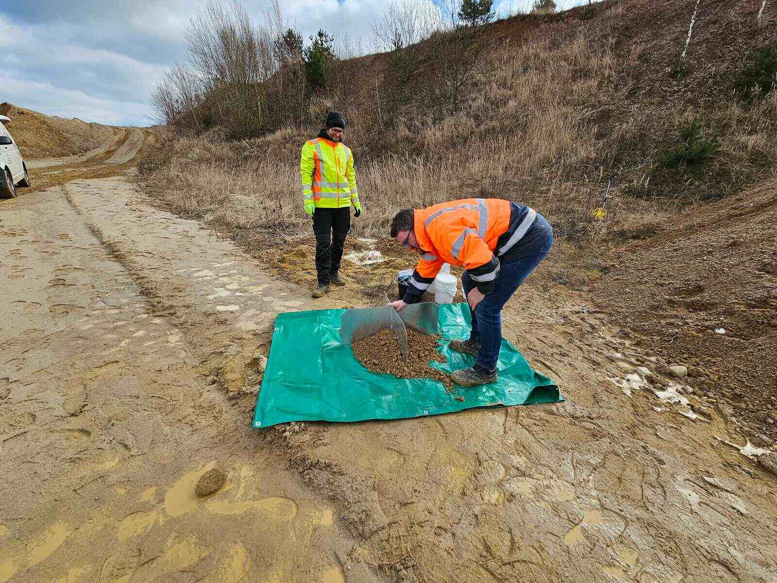 Schulung LAGA PN98 und DIN 19698-1 Schulung LAGA PN98 und DIN 19698-1 - Probe